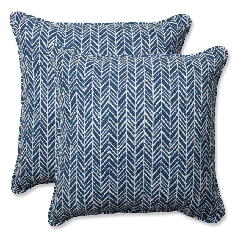 Oliver Nakiia Indoor/Outdoor Throw Pillow & Reviews Wayfair